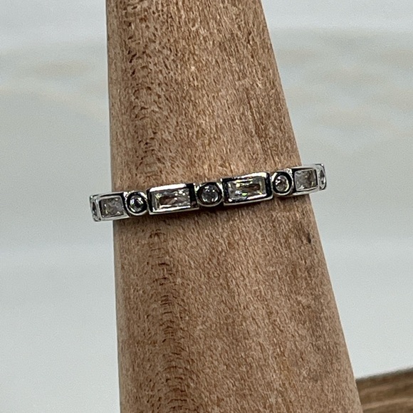 925 Sterling Silver Rhodium Plated CZ Stacker Eternity Ring Size 5.75 - Picture 3 of 8